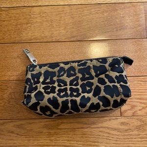 AUTHENTIC Fendi Leopard Printed Cosmetic Makeup Pouch